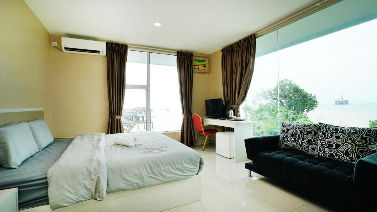 J.G. Resort Pengerang Exterior photo