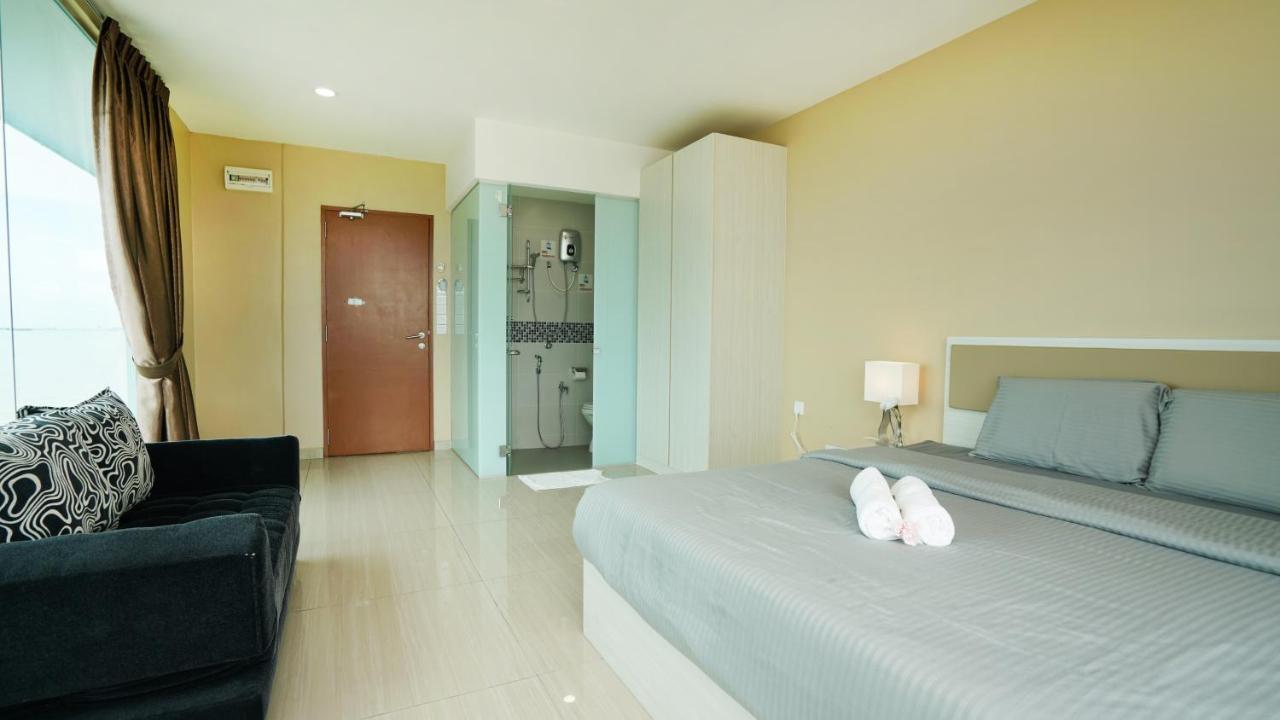 J.G. Resort Pengerang Exterior photo